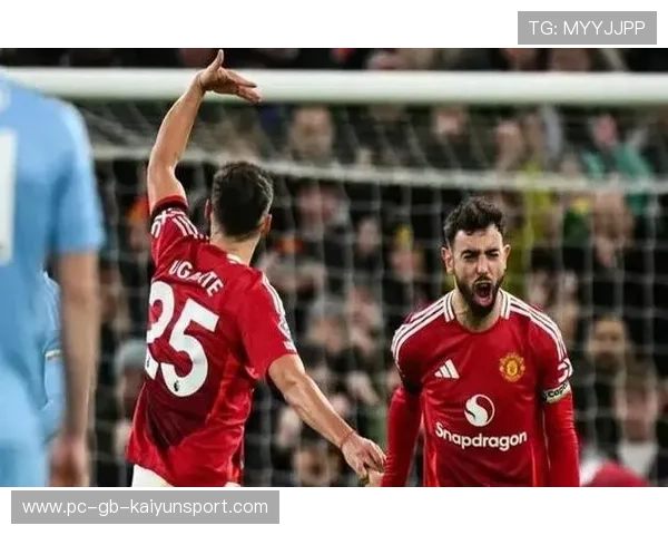 3连胜终结!曼联2-2险平英超第18!2分钟后防崩盘,争议角球破门,英超29轮曼联对曼城 3连胜终结!曼联2-2险平英超第18!2分钟后防崩盘,争议角球破门,英超29轮曼联对曼城