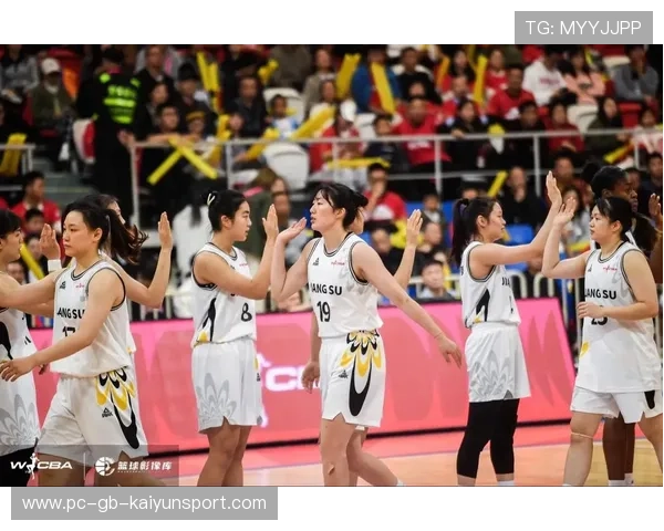 女篮锋线新星崛起:挑战与机遇并存,未来可期 女篮锋线新星崛起:挑战与机遇并存,未来可期