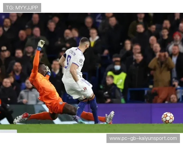 皇马后场推进更流畅，吕迪格长传精准找到维尼修斯