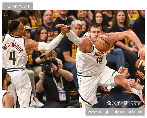 NBA明星三分雨下不停,球迷高呼神迹 NBA明星三分雨下不停,球迷高呼神迹